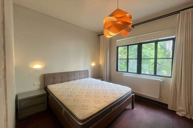 2 Brs, 2 Baths with Open Balcony/Floor heating/Central ac, 120 sqm @ Hengshan metro L1