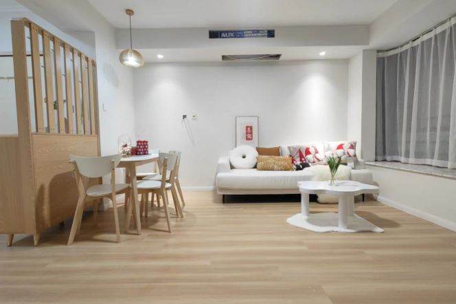 Elevator 2Brs/1Lr/1Bt apt nr Zhenping rd,M3/4/7