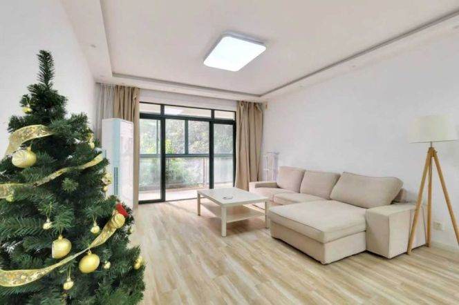 loushanguan rd elevator 2BR/big living room/110sqm@L2/15