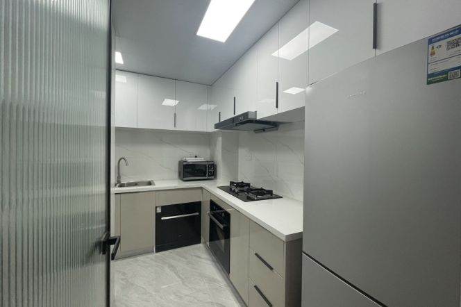 modern 3brs floor heating open balcony in Yanlord Huang pu river IFC Line 2,9,14 