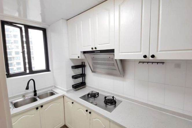 zhongtan rd elevator 2BR/big living room@L3/4