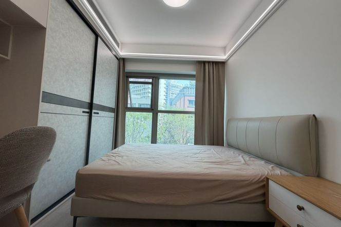 Changping Rd Station Elevator 1Br Line7 Nice Compound