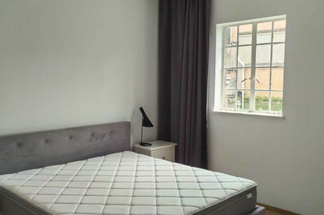 Jing'an Sun apartment 2br,metro Line 1/10/12 West Nanjing Road St.