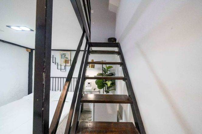 Cozy loft 1Br@IAPM & L1/10/12 @ Xinle rd