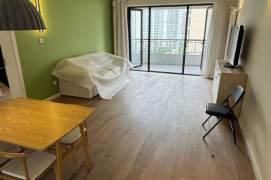 4 Brs, 2 Baths with Open Balcony/Wall heating/Oven, 185 sqm @ Xujiahui station L9 