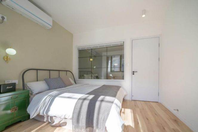 Lovely one bedroom Apt+Wall heating+central AC+oven@Line10 Songyuan Rd