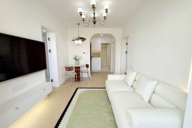 zhongshan park elevator 2BR/big living room@L2/3/4