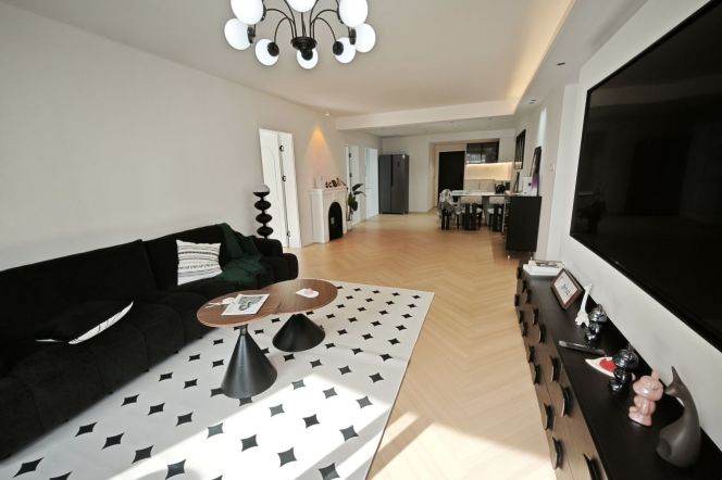 Spacious Deluxe 3Brs+Balcony+Parking