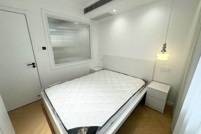 Modern&Cozy 1Br/2Lr/1Bt Close to L3/4 West Yan’an Rd Station 