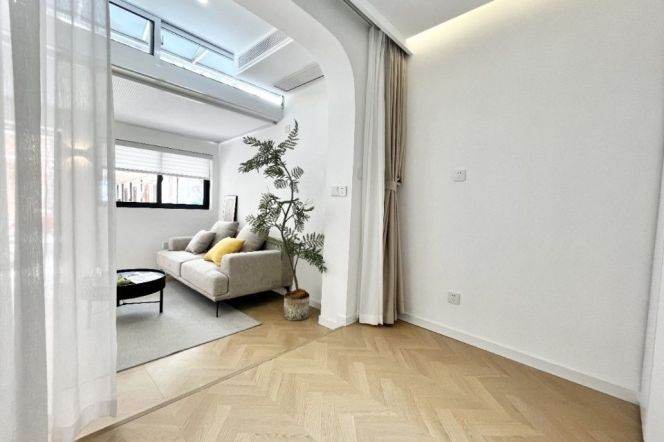 changping rd 1BR/big living room@L7/13/14