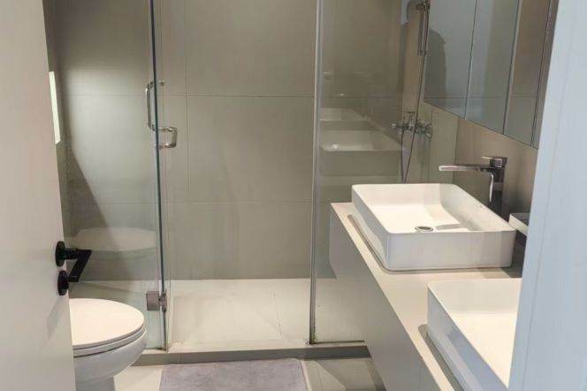 Jing'an Sun apartment 2br,metro Line 1/10/12 West Nanjing Road St.