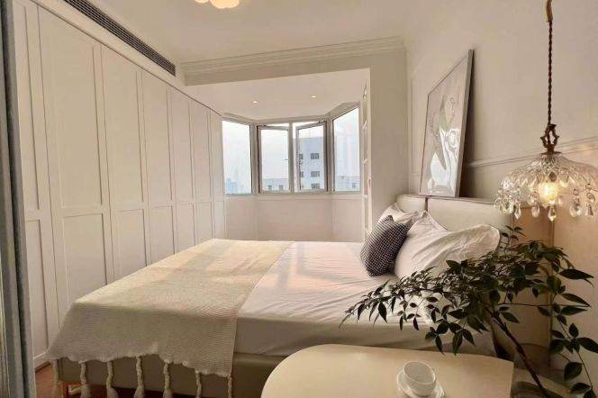 Zhongshan park/elevator 1br 1lr/bright room/central AC/oven,@L2/3/4