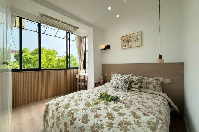 Pudong area/elevator 2br 1lr/bright room/spacious&modern,Yuntai rd@L7