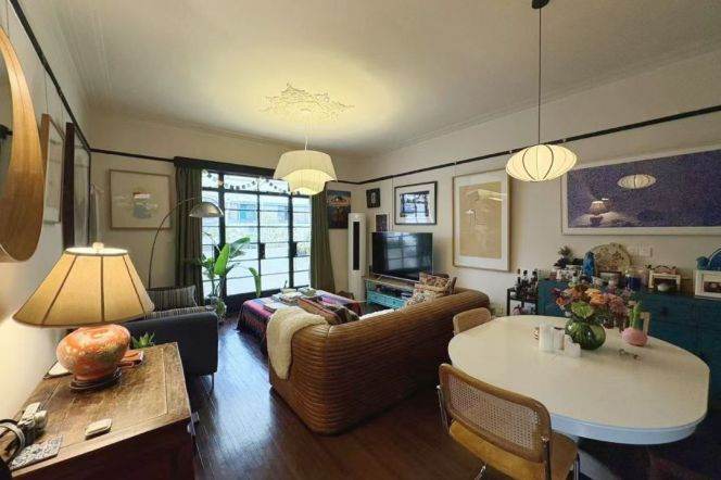 Tasteful 3BR 2BA Old House w/Terrace on Yongjia Rd