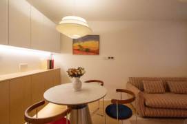 Zhongshan Park -brand new -1bed elevator 60sqm - comfortable 