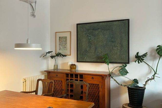 Beautiful 2brs&2baths with balcony near West Nanjing Road