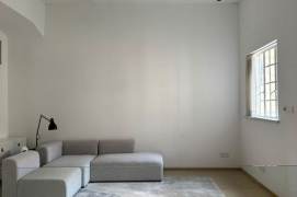 Beautiful 2brs@floor heating near West Nanjing Road