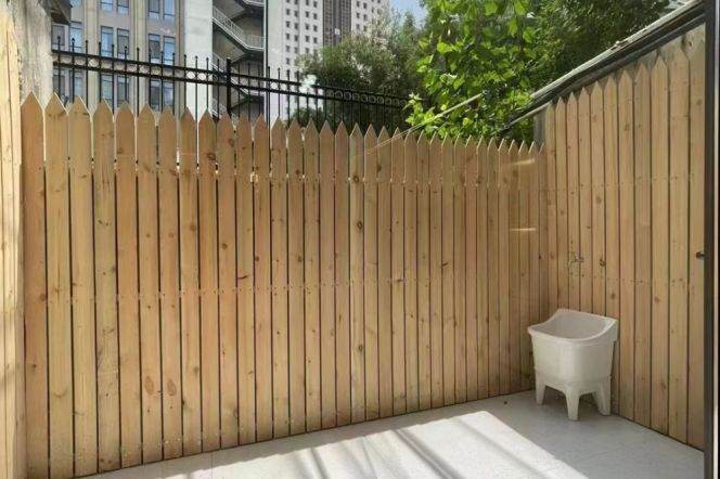 Big terrace one bedroom Apt+central AC+oven near L2/11Jiangsu Rd