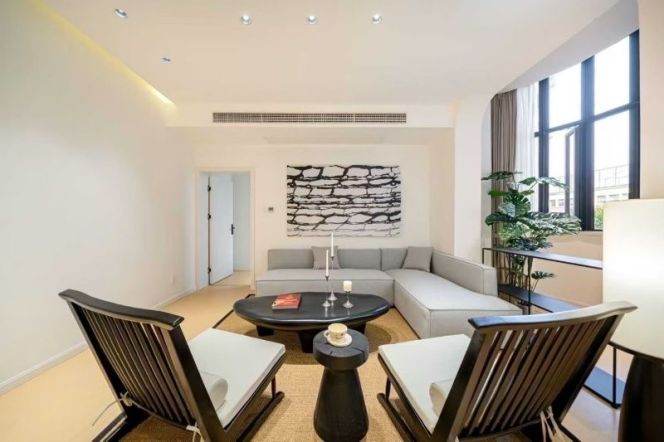 Modern 1br Nr xujiahui M1/9/11