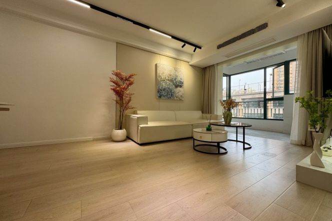Datong Garden | Bright 1BR | 12,000 RMB/month