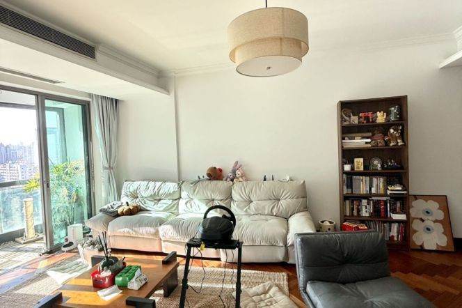 Cozy&Sun-Drenched 3BR 2BA in Jing'an Four Seasons/W.Nanjing Station
