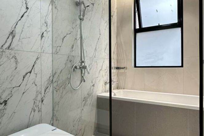 Weining rd elevator 2BR apartment