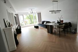 Elegant Spacious 3Brs+Balcony L10/15 