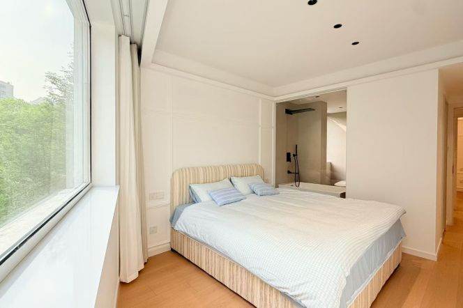 Nice Compound Living | Gym, Pool & Tennis Court | Brand New Renovation 2br 2bt floor heating 