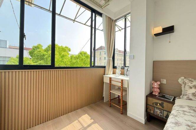 Pudong area/elevator 2br 1lr/bright room/spacious&modern,Yuntai rd@L7