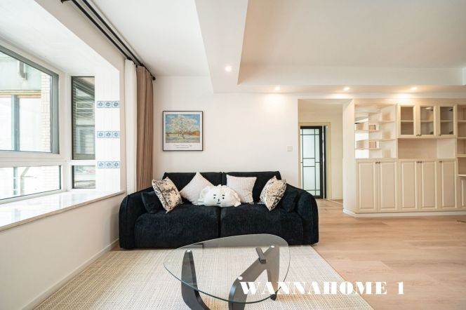 Spacious&Bright 2Bdrs 1Bath Apt+L14 Wu Ding Rd+Green Compound+Large Balcony