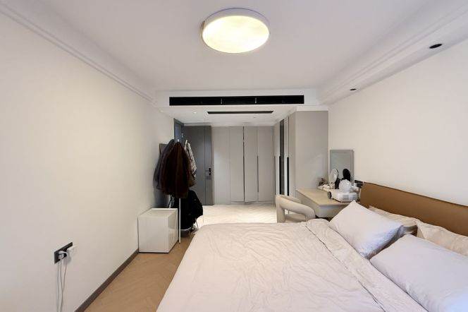 Sunny 1 BR Apartment Putuo Zhenping Rd L3/4/7