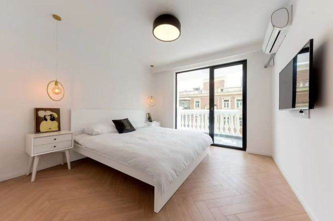 Xujiahui Garden floor heating 3brs/2lr/1ba apt wt balcony; L1/9/11