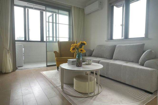 Elevator Spacious 1Br/2Lr/1Bt Close to L3/4 West Yan’an Rd Station 