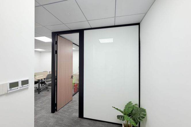 Fully Furnished Office nr West Nanjing Road M2/12/13