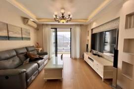 Tasty 2br apt,floor heating,Line 9,SUIS,Korean Town