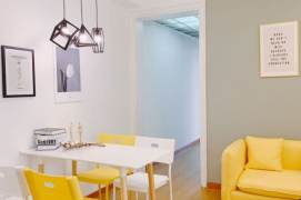 bright room near Zhongshan park, close to SJTU, long/short term accepted 