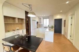 17k Spacious 2Br 2Bathr with floor heating Nr Xujiahui line1/9/11