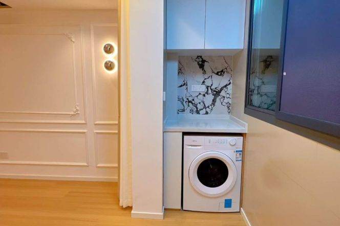 Spacious 1br 2lr/elevator/separate living room/bright room,SH Swimming Center@L11