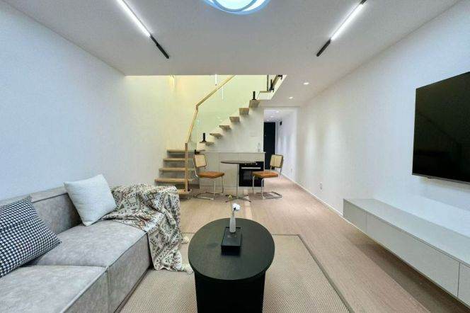 Elevator 2BR-Jiangning Road – 10-minute ride to Line 7 Changping Road Station