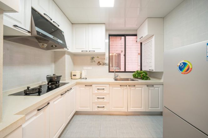 FLEX-006 | Putuo — Modern Riverside Co-Living — 15,000 RMB