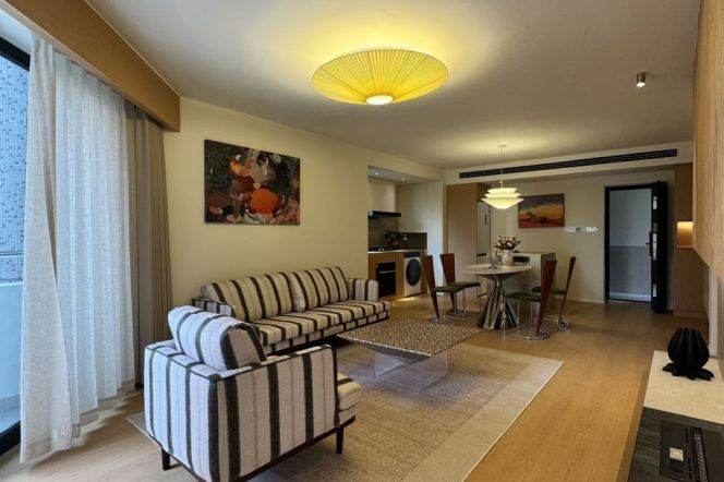 Green view | Spacious 2Br +balcong +heating+ elevator | Zhongshan Park Metro L2/3/4