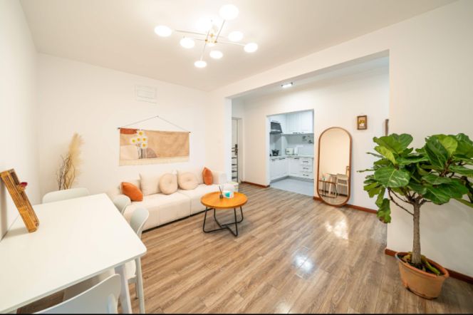 FLEX-006 | Putuo — Modern Riverside Co-Living — 15,000 RMB