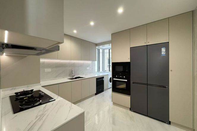 Brand new 3brs with floor heating belong to Lujiazui