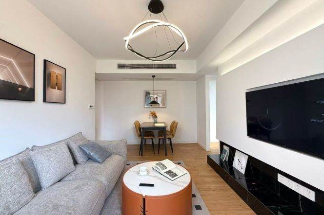 2BR 1BTH w/ Floor Heating nr JiangNing Road M7/13