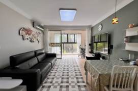 Quality 2br apt,with floor heating,close to Line 9, Korean Town,SUIS