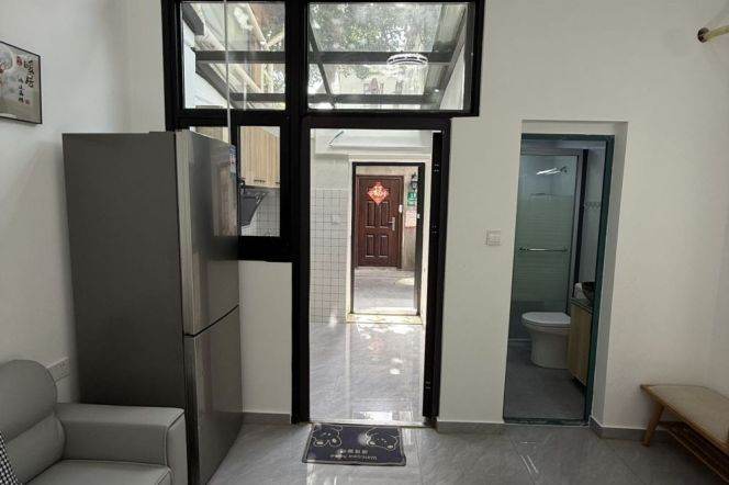Lovely n cozy 1br near Mid Huaihai rd station 