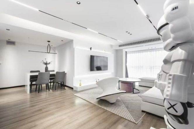 3 Brs, 2 Baths with Floor heating/Central ac/Oven, 150 sqm @ Changshou metro L7&13