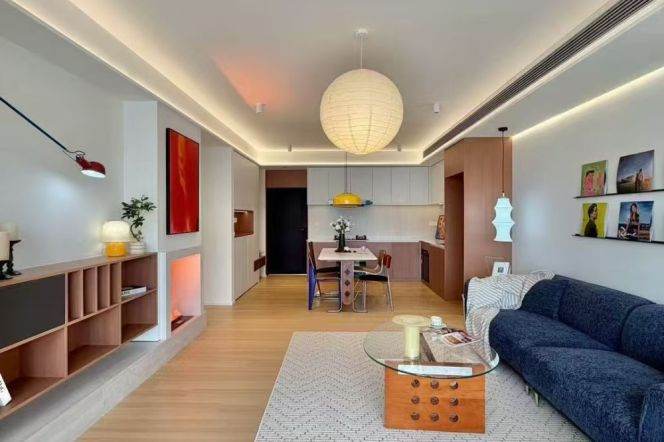 2 Brs, 2 Baths, Brand-new Dec, Floor heating/Central ac, 130 sqm @ Tiantong metro L10&12