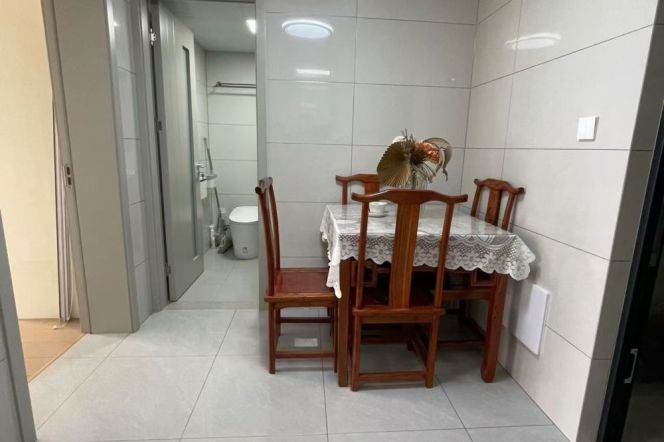 Elevator Spacious 1Br/2Lr/1Bt Close to L3/4 West Yan’an Rd Station 