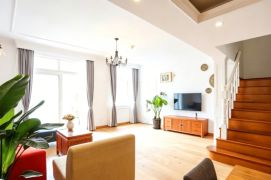 Gubei townhouse shuicheng Rd. 4LDK plus 3 outdoor balconies